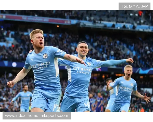 德布劳内远射挂网：一脚撼动球场的艺术