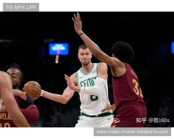 凯尔特人外线复苏，三分一波带走火箭