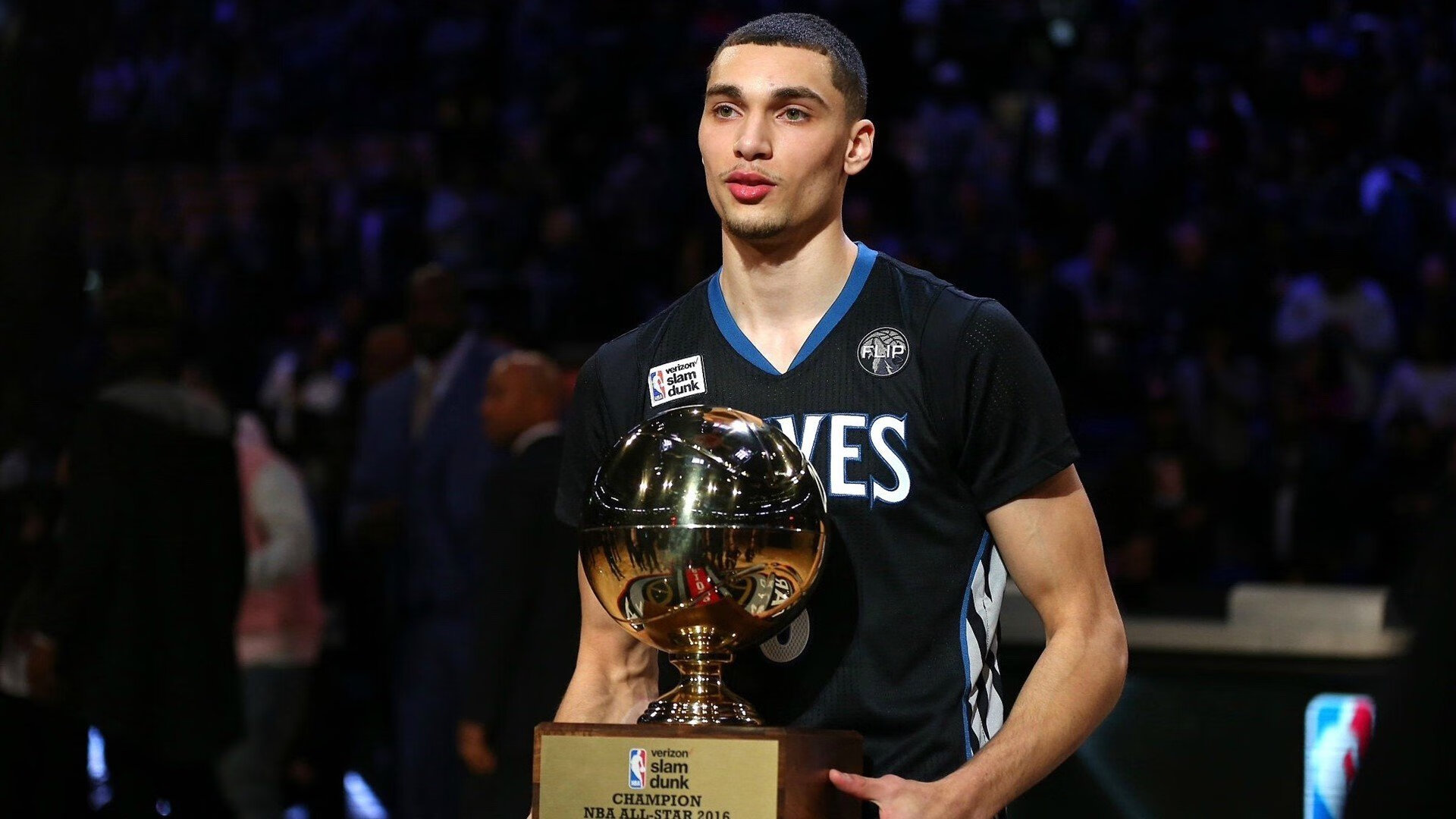 凯莉·麦基翁展现强大耐力与爆发力，凯莉·麦吉利斯现照