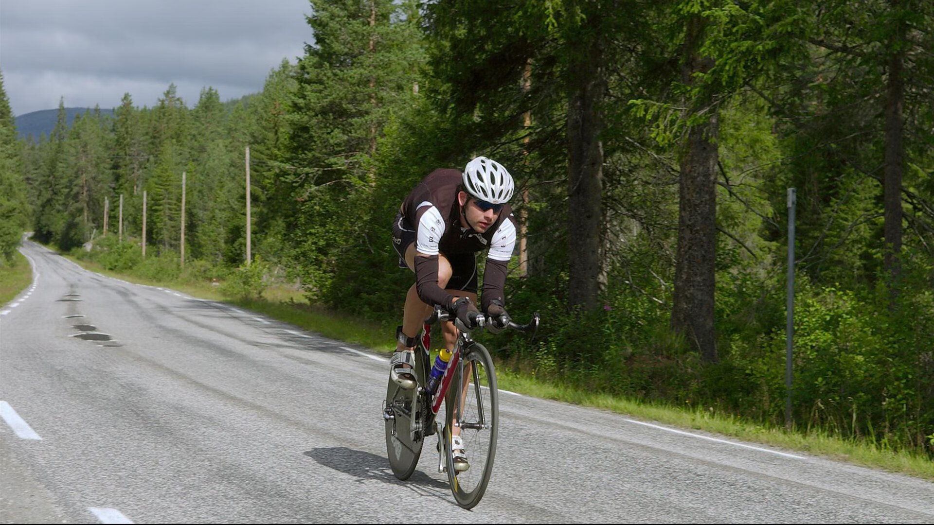 加拿大队的未来：如何通过创新战术与科技提升竞争力，加拿大军事力量如何